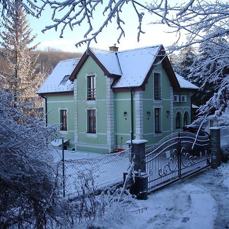 Penzion Zlaty Jelen Kosice Bagian luar foto